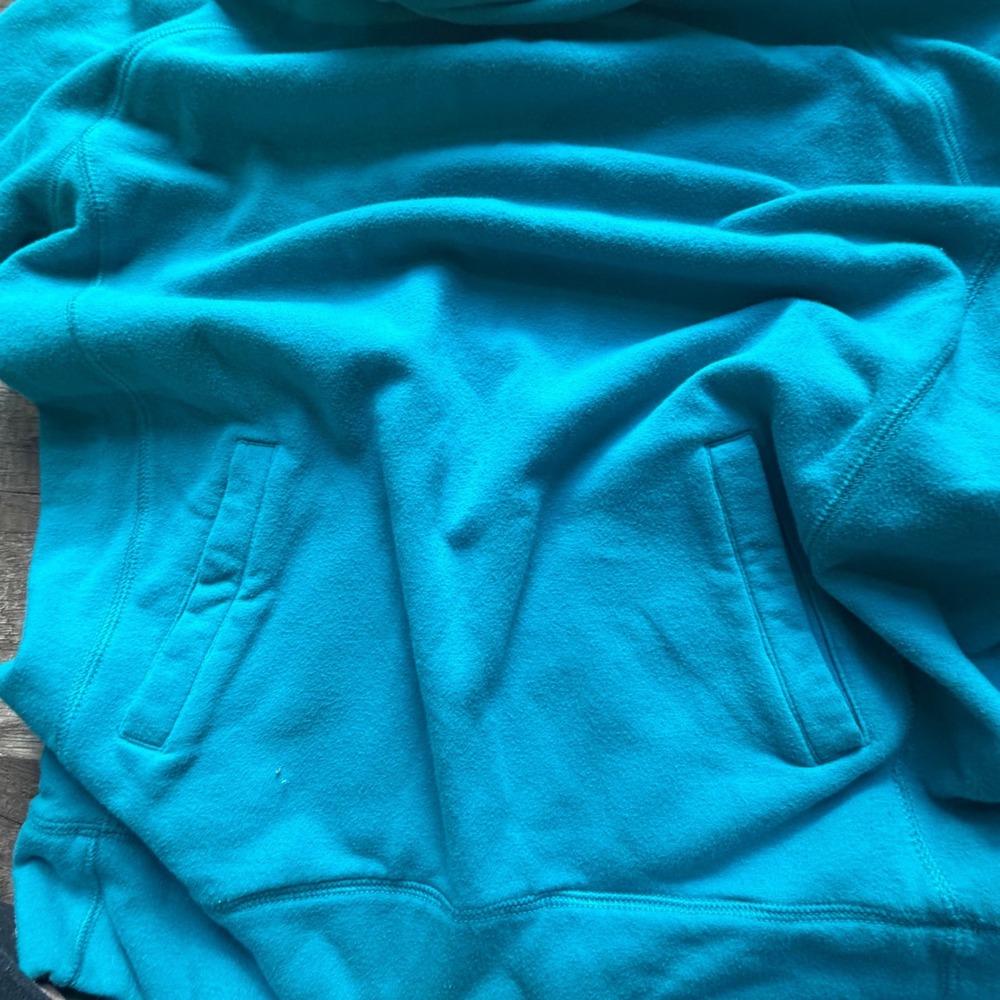 Zella Womens Cowl Neck Sweatshirt Teal Blue Pullover Thumbholes Size Small - Picture 2 of 3